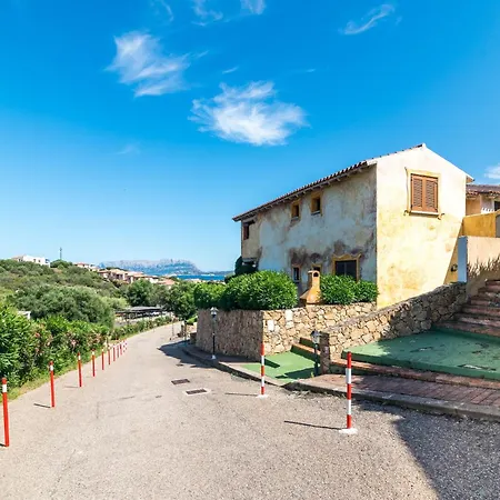 Belvedere 18 - 3 Shared Pool Olbia